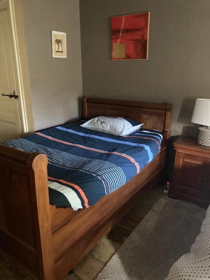 chambre privée Lombron Extérieur photo